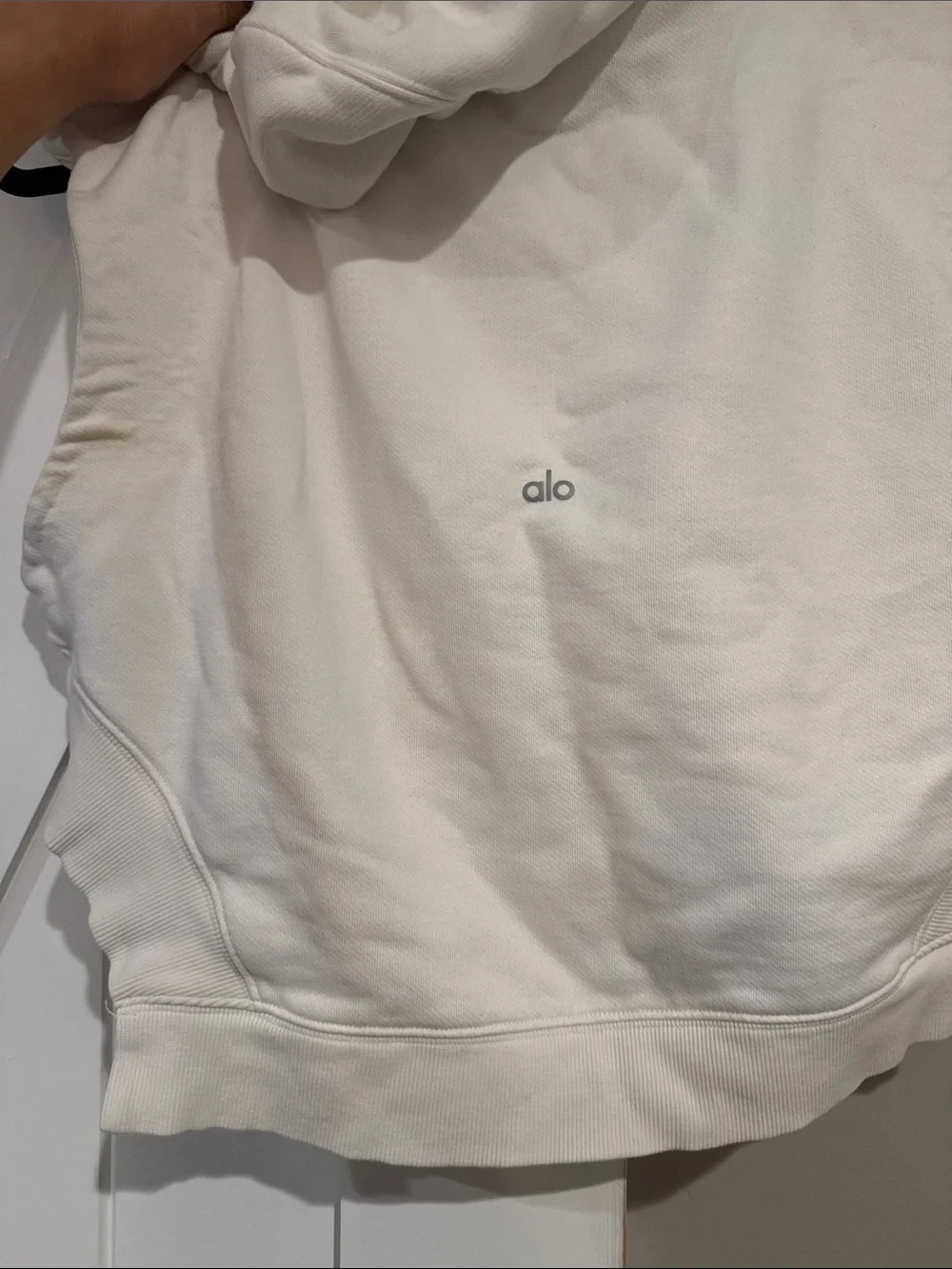 ALO 2-piece Cream Sleeveless Hoodie & Shorts Set